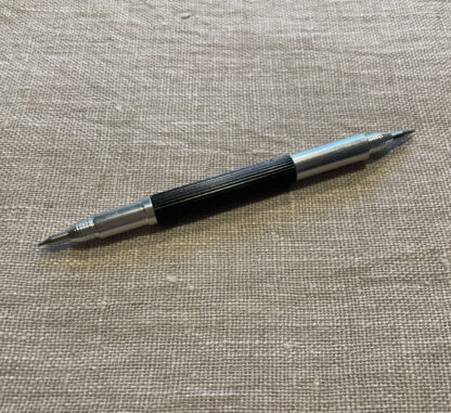 Carving tool